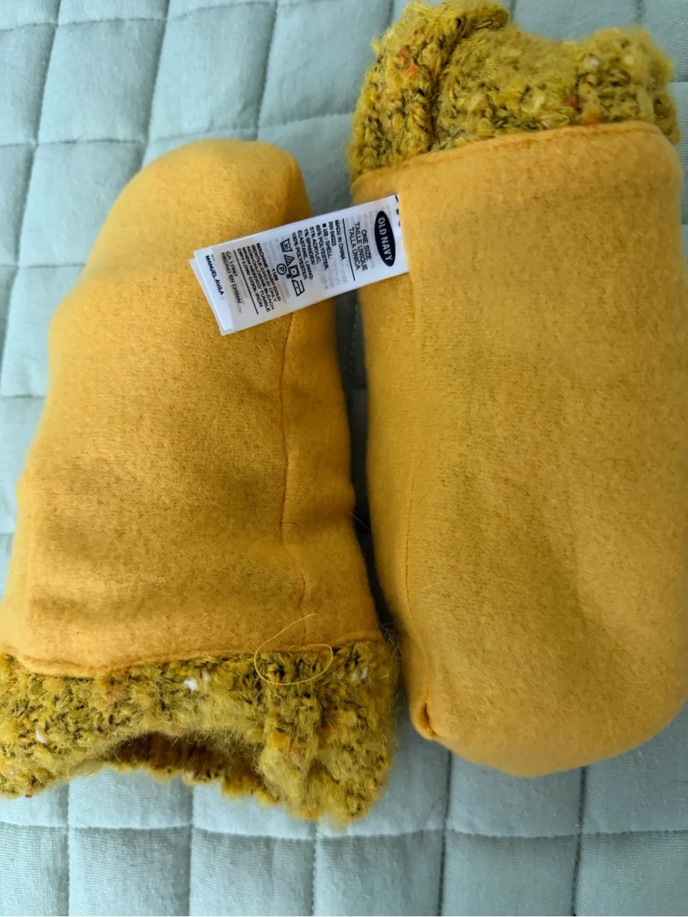 Old Navy Mustard Yellow Fuzzy Mittens